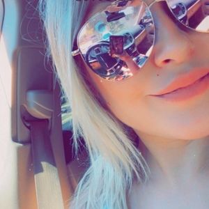 Meet your Posher, Lindsay